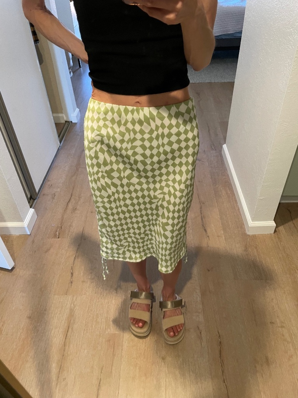 Retro wave print skirt
